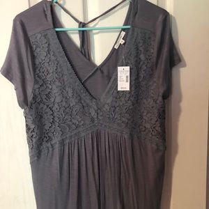 BNWT. Maurices top